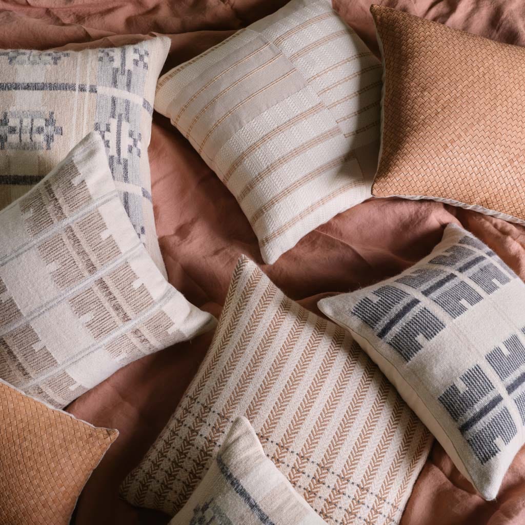 Agata Pillow - Image 4